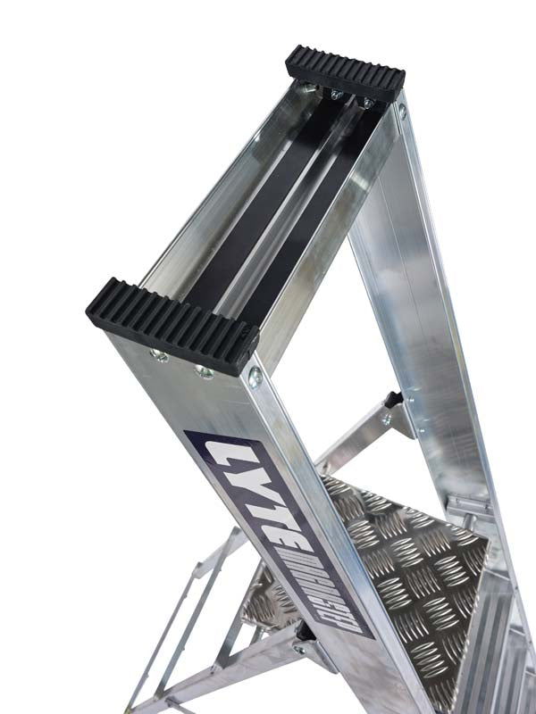 Lyte Magnastep NESPM Heavy Duty EN131 Professional Platform Stepladder
